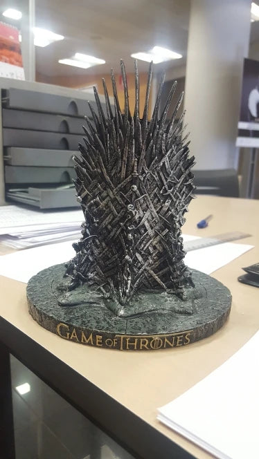 The Iron Throne Figure Toys Game of Throne Decoration Item AU