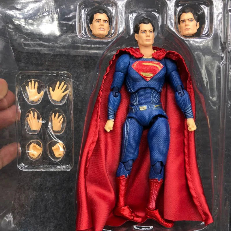 16cm DC Superman MAFEX 057 Justice League Super Man Action Figure Collection Model